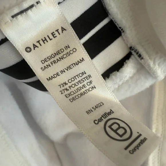 Athleta White Pullover Sweatshirt Women’s Size Large, Black Stripe Casual Lounge - Picture 8 of 8